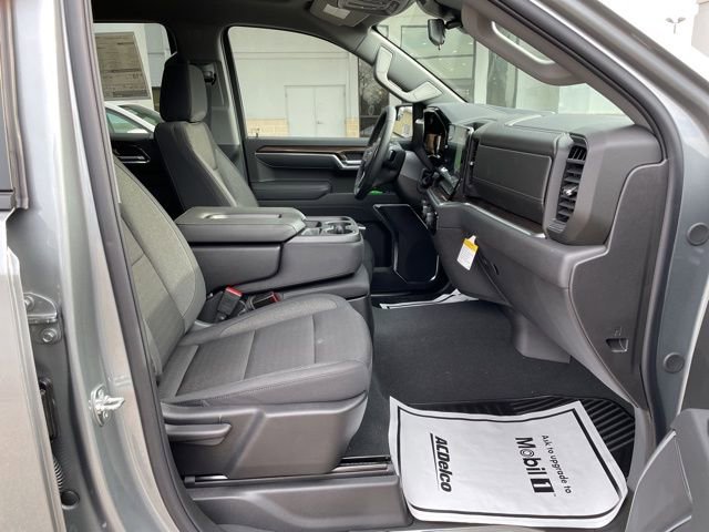 New 2026 Chevrolet Silverado 1500 LT image 28