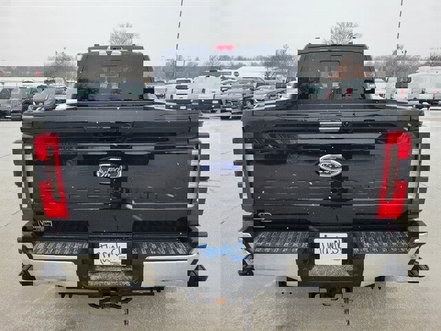 Used 2024 Ford F350 Lariat w/ Lariat Ultimate Package image 7