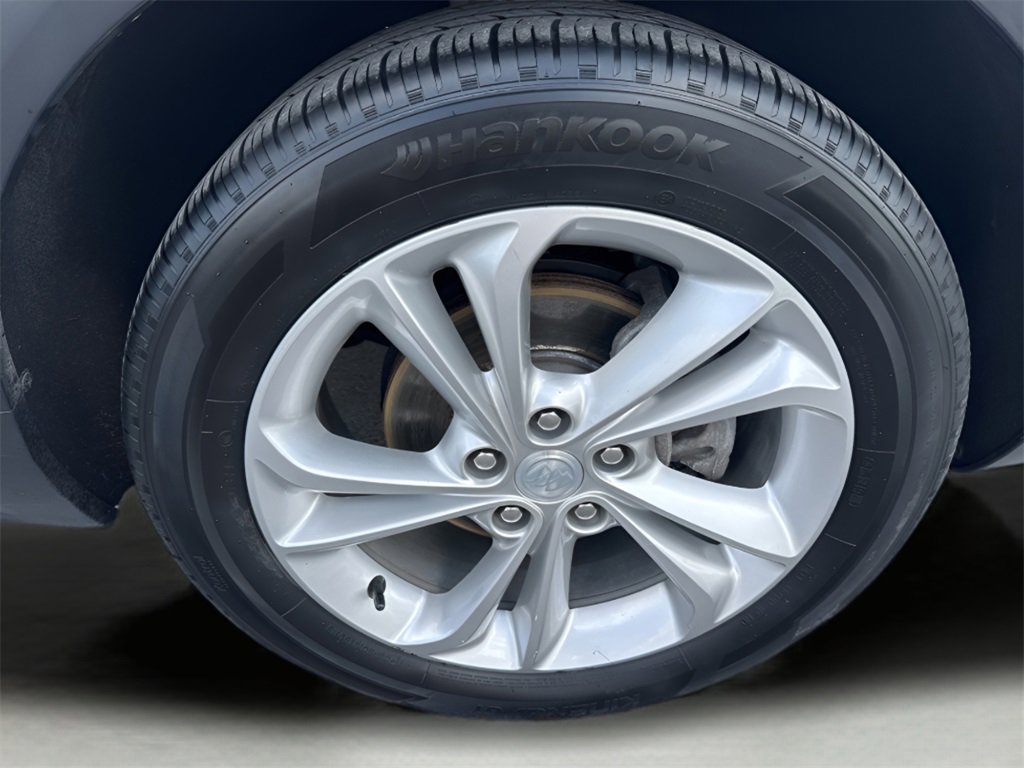 Used 2023 Buick Encore GX Preferred w/ Cold Weather Comfort Package image 9