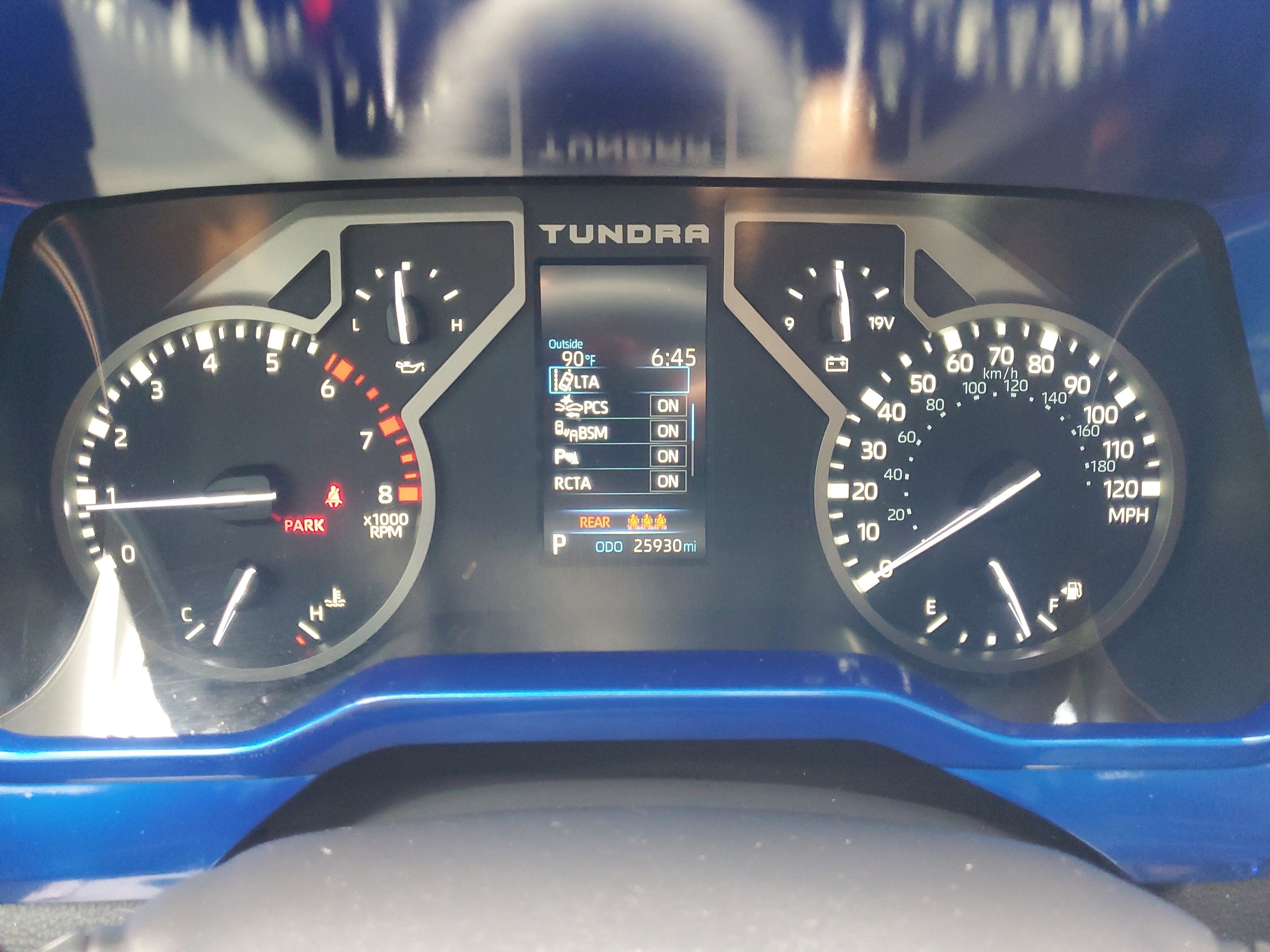 Used 2024 Toyota Tundra SR5 w/ SR5 Premium Package AWD/4WD image 22
