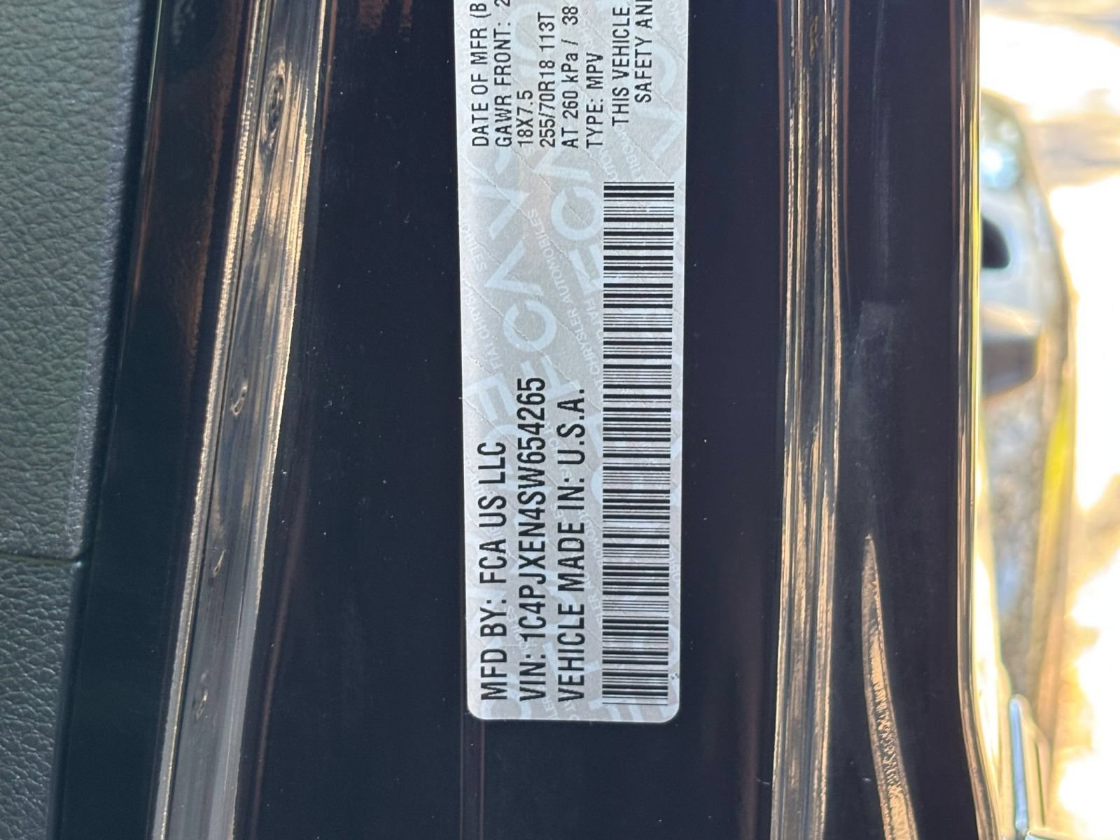 Used 2025 Jeep Wrangler Unlimited Sahara AWD/4WD image 12