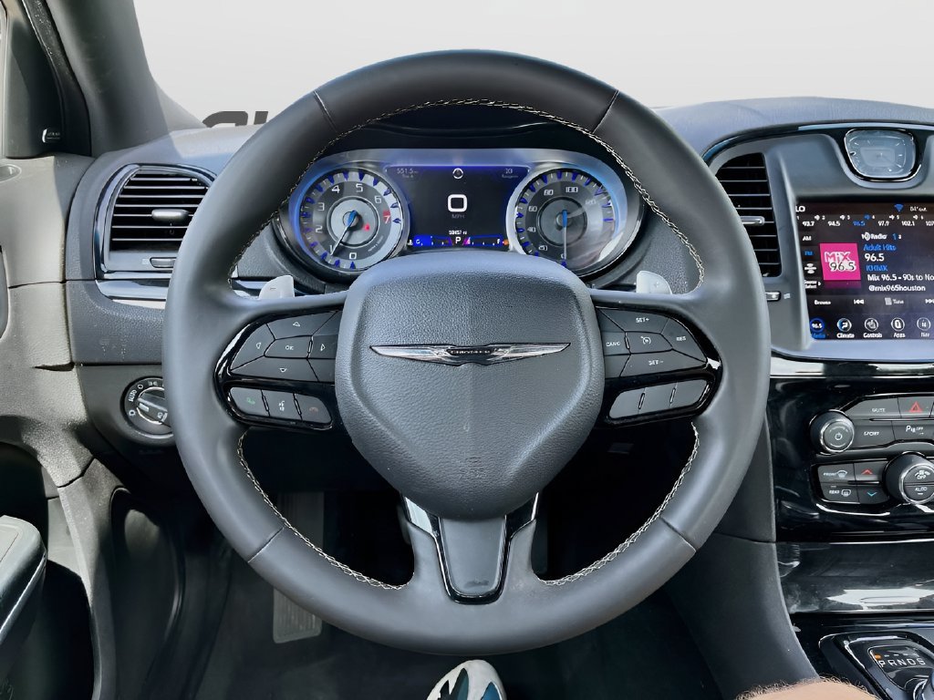 Used 2023 Chrysler 300 S RWD image 11