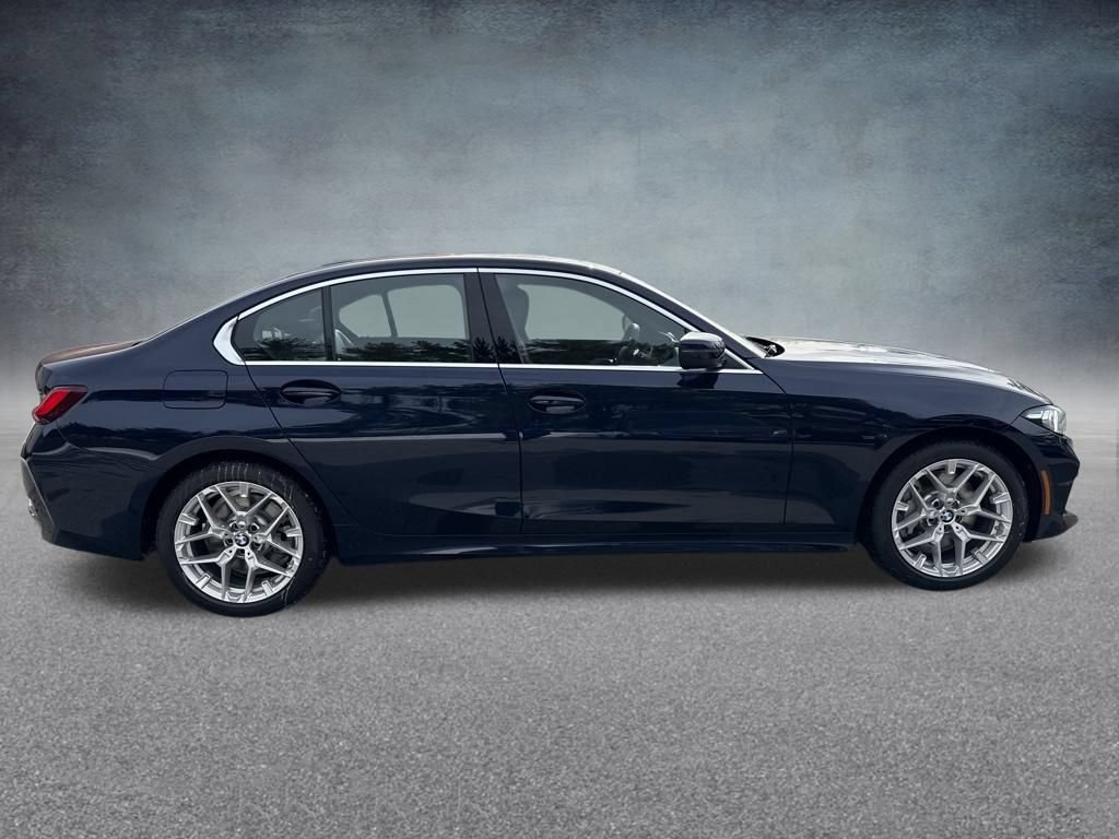 Used 2026 BMW 330i xDrive Sedan w/ Premium Package AWD/4WD image 8