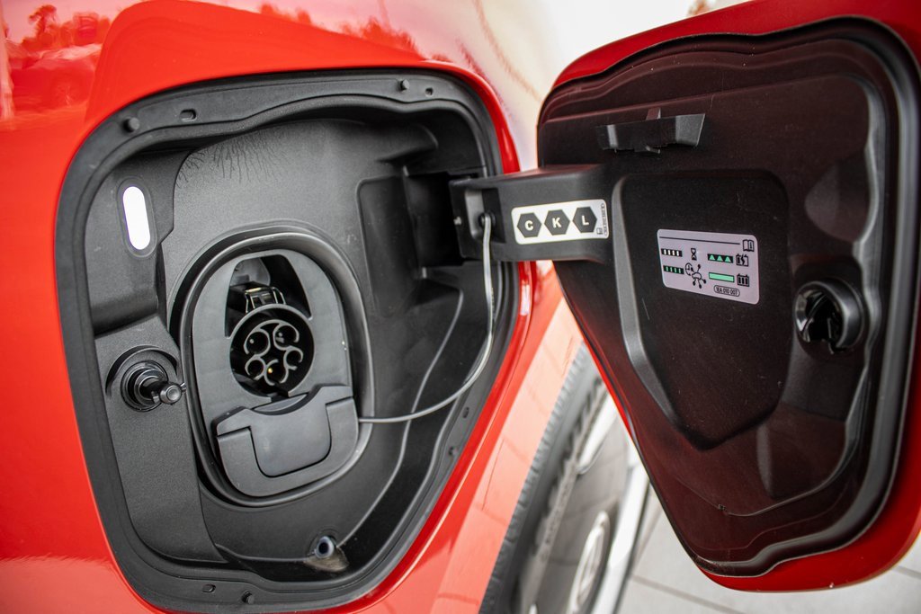 New 2025 Volkswagen ID. Buzz Pro S Plus image 21