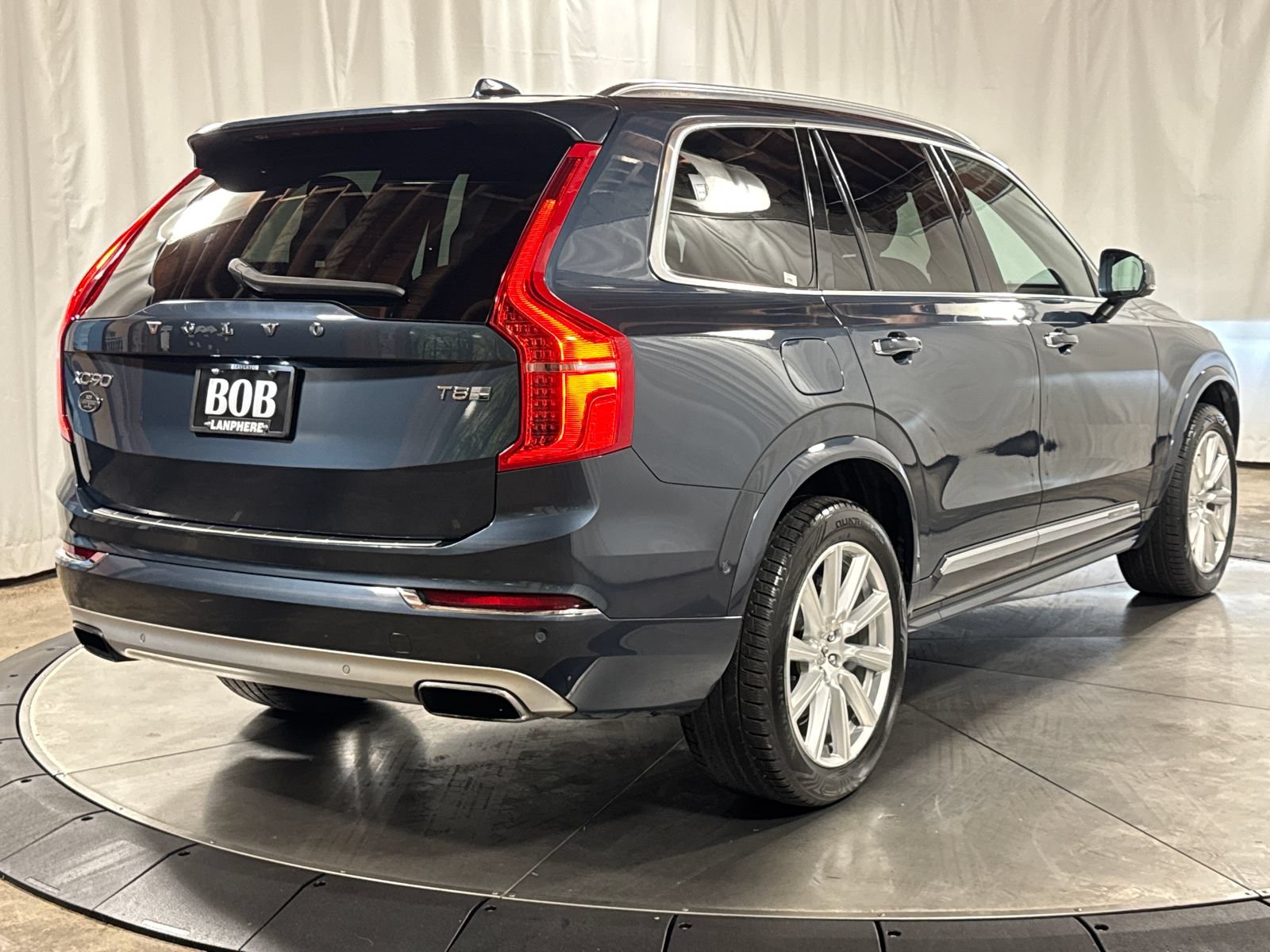 Used 2019 Volvo XC90 T8 Inscription w/ Advanced Package AWD/4WD image 10