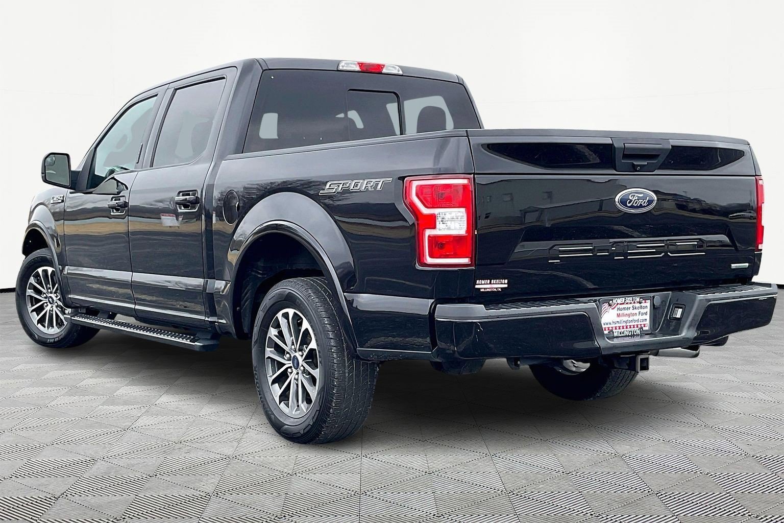 Used 2020 Ford F150 XLT w/ Equipment Group 302A Luxury image 10