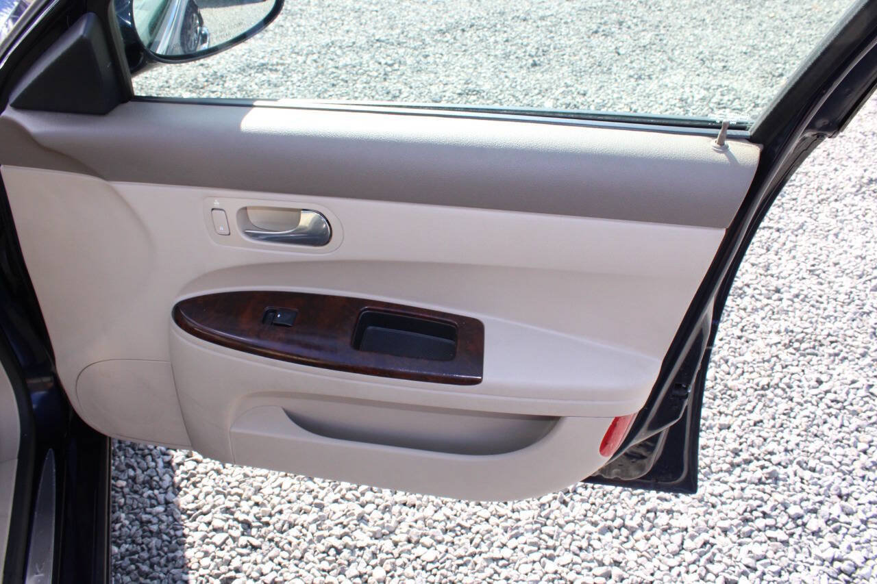 Used 2007 Buick LaCrosse CXL FWD image 19