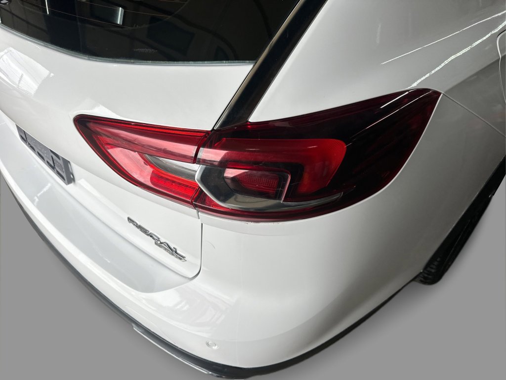 Used 2018 Buick Regal Preferred w/ Sights and Sounds Package image 22