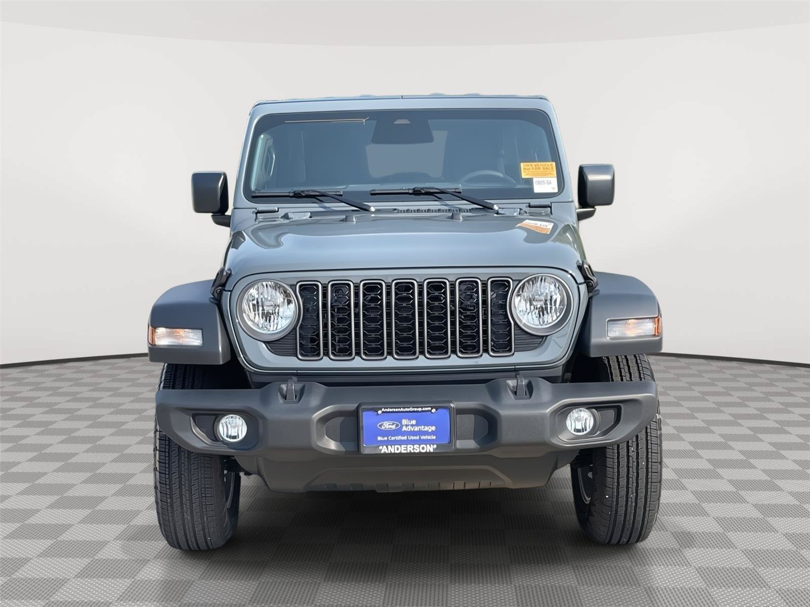 Used 2025 Jeep Wrangler Unlimited Sport AWD/4WD image 4
