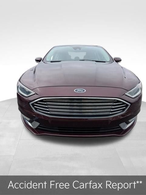 Used 2017 Ford Fusion Titanium FWD image 2