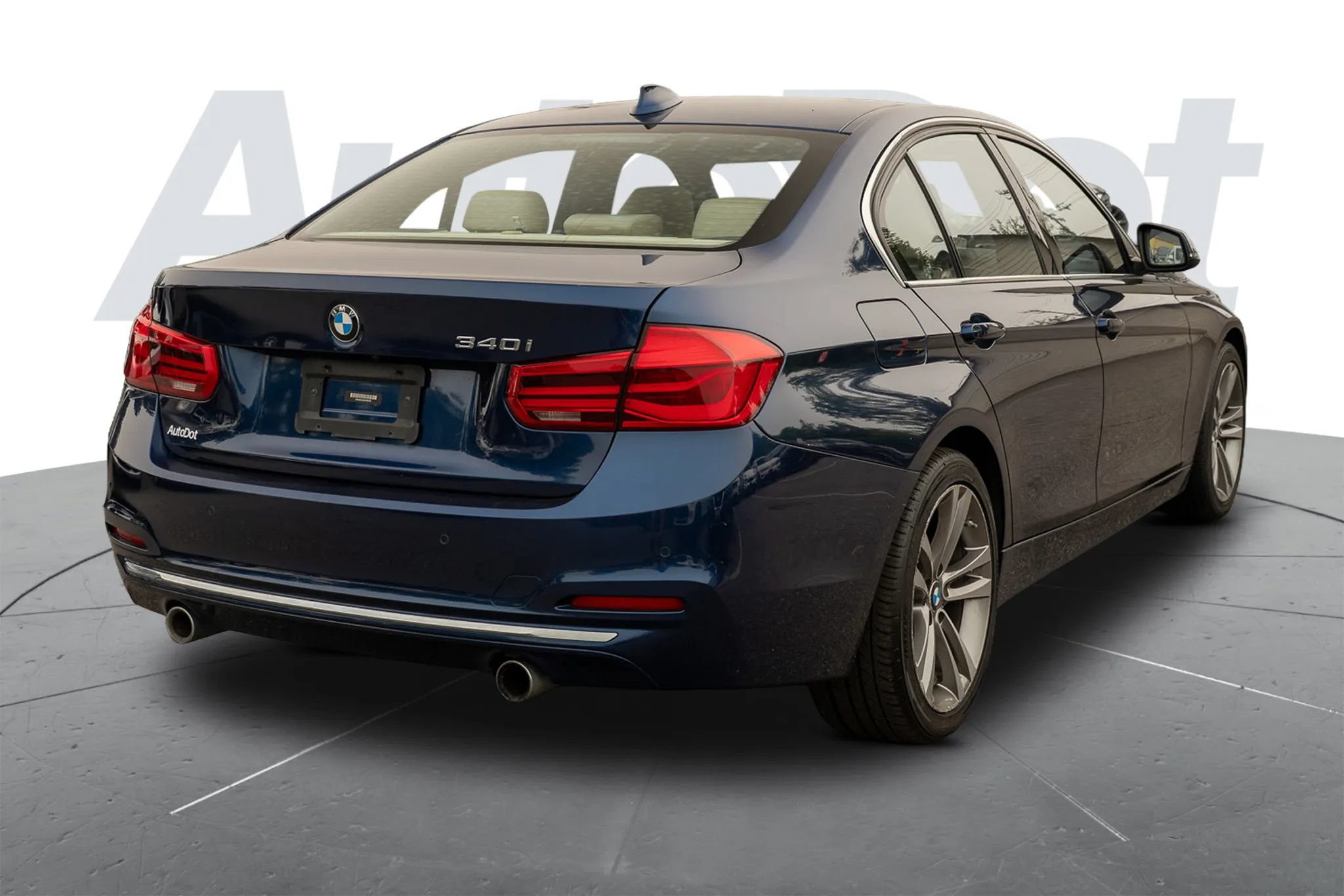 Used 2016 BMW 340i Sedan RWD image 3