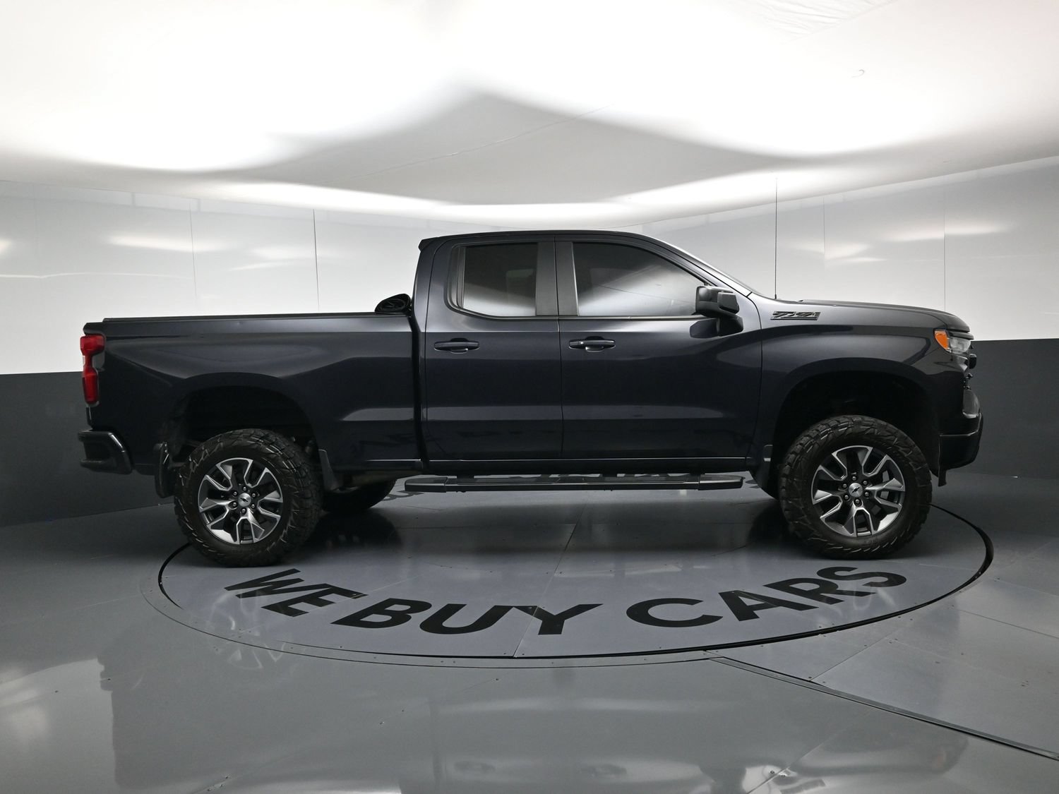 Used 2022 Chevrolet Silverado 1500 RST w/ Z71 Off-Road Package AWD/4WD image 10