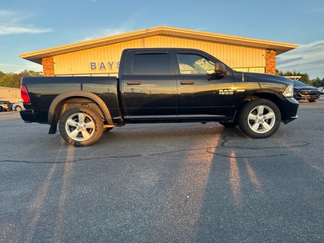 Used 2014 RAM 1500 Express AWD/4WD image 10