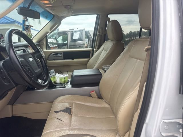 Used 2017 Ford Expedition EL XLT w/ Equipment Group 202A AWD/4WD image 27