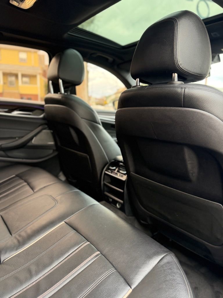 Used 2018 BMW 540i xDrive image 15