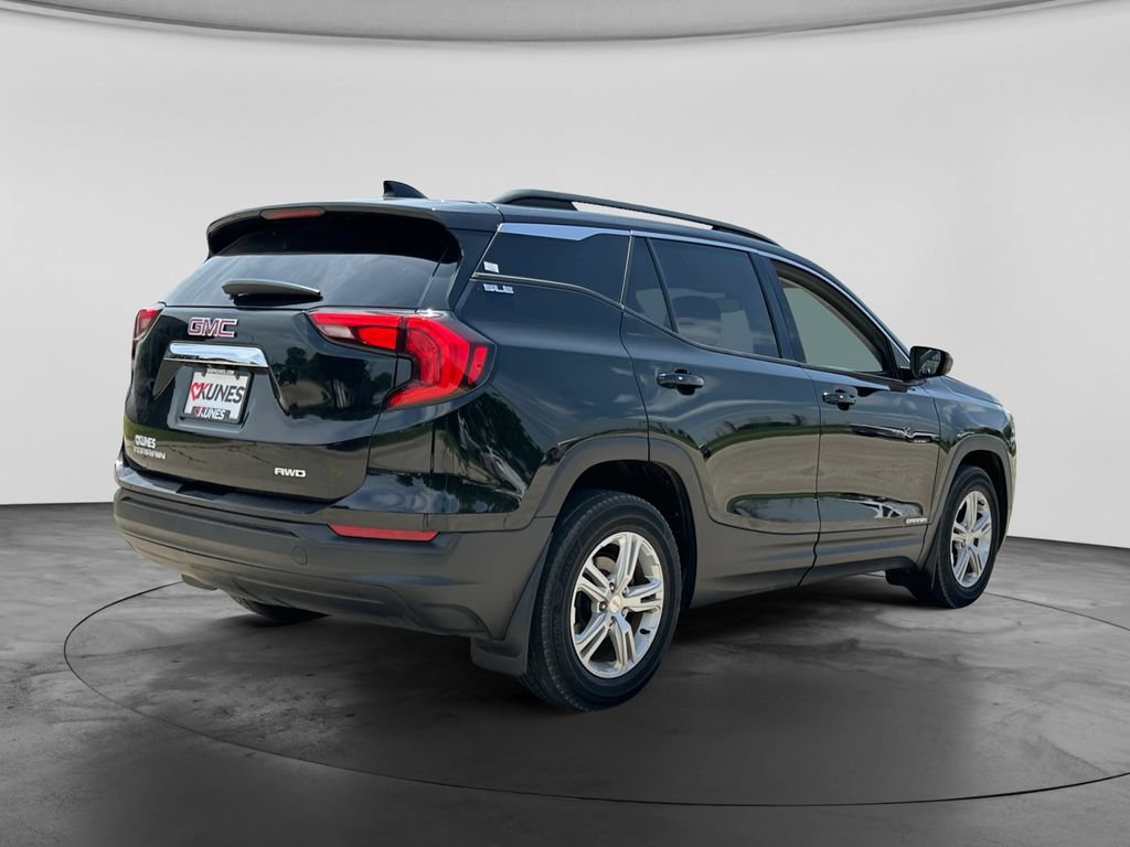 Used 2019 GMC Terrain SLE w/ Driver Convenience Package AWD/4WD image 9
