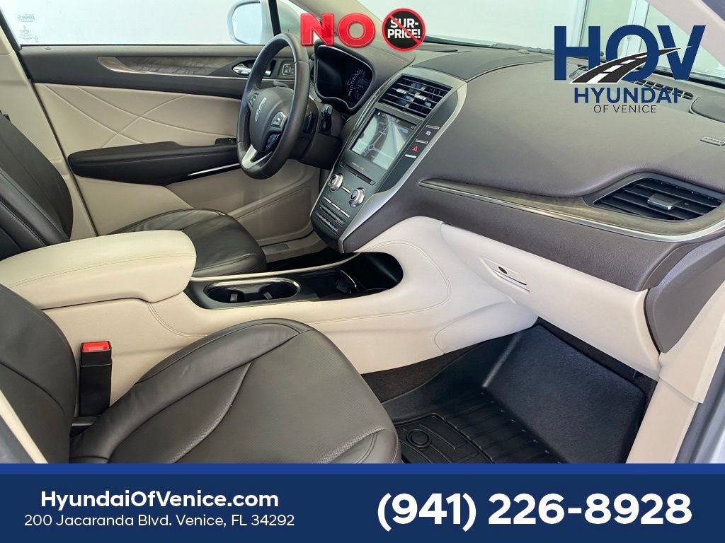 Used 2017 Lincoln MKC Reserve w/ Lincoln MKC Climate Package AWD/4WD image 50