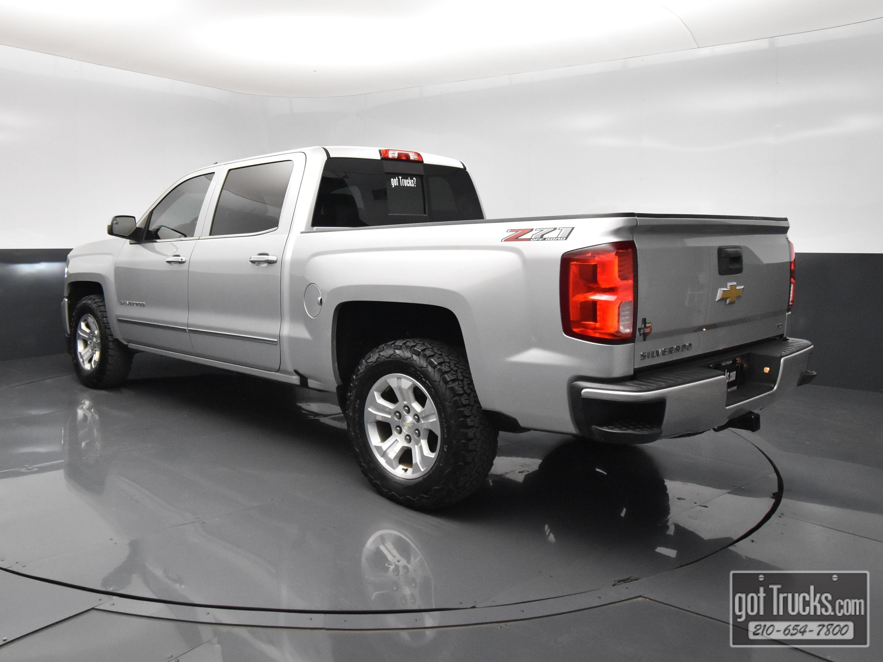 Used 2018 Chevrolet Silverado 1500 LTZ Z71 AWD/4WD image 5