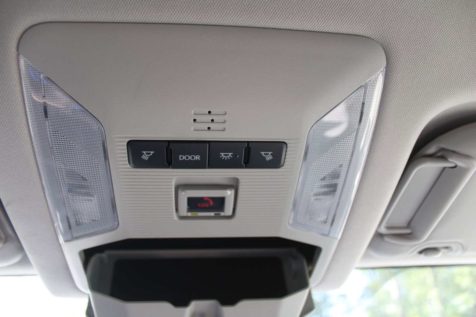 Used 2024 Toyota RAV4 XLE AWD/4WD image 45