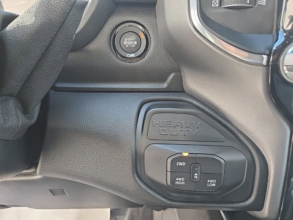 Used 2025 RAM 3500 Laramie w/ Sport Appearance Package AWD/4WD image 40