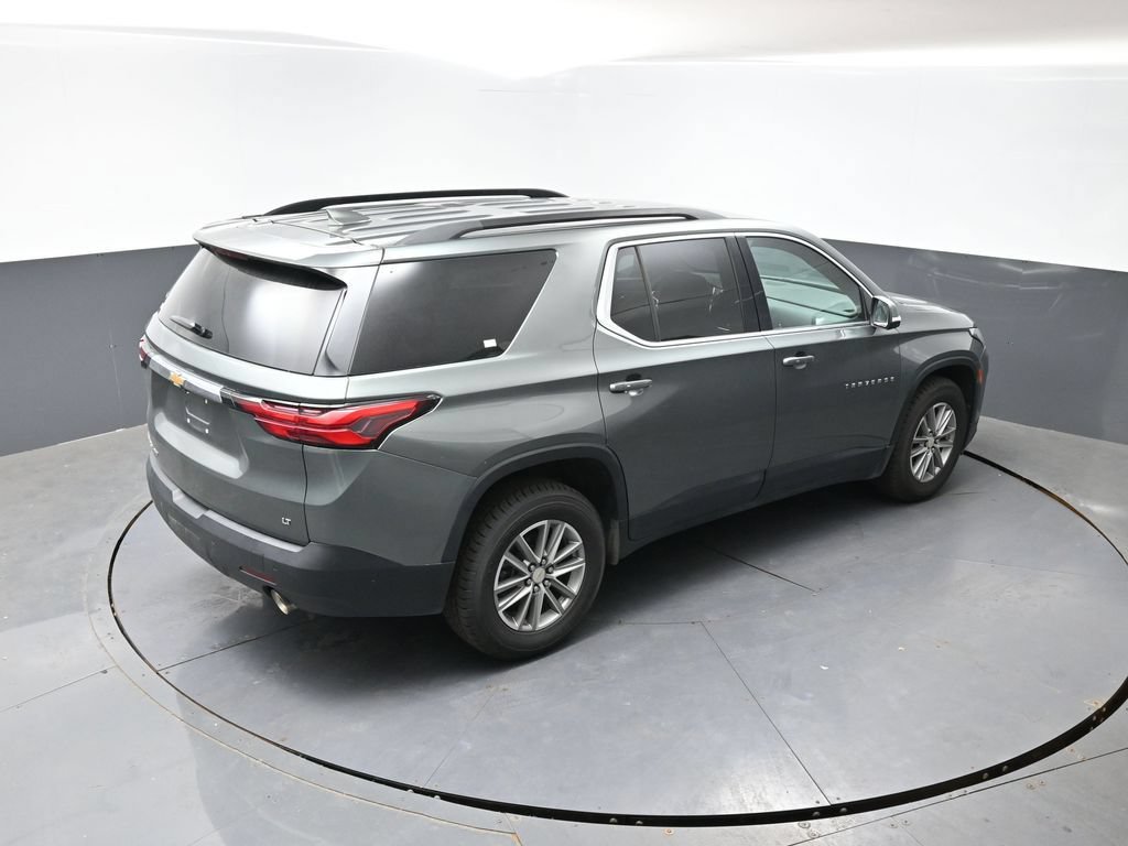 Used 2023 Chevrolet Traverse LT AWD/4WD image 9