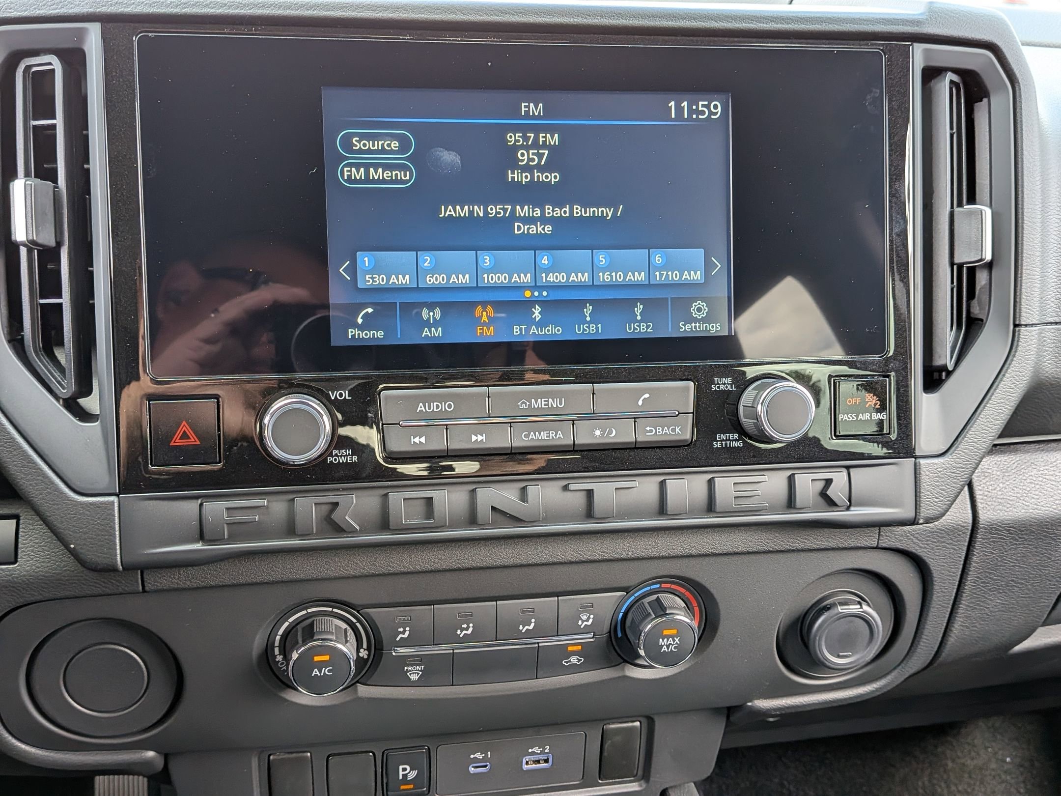 New 2026 Nissan Frontier S image 17