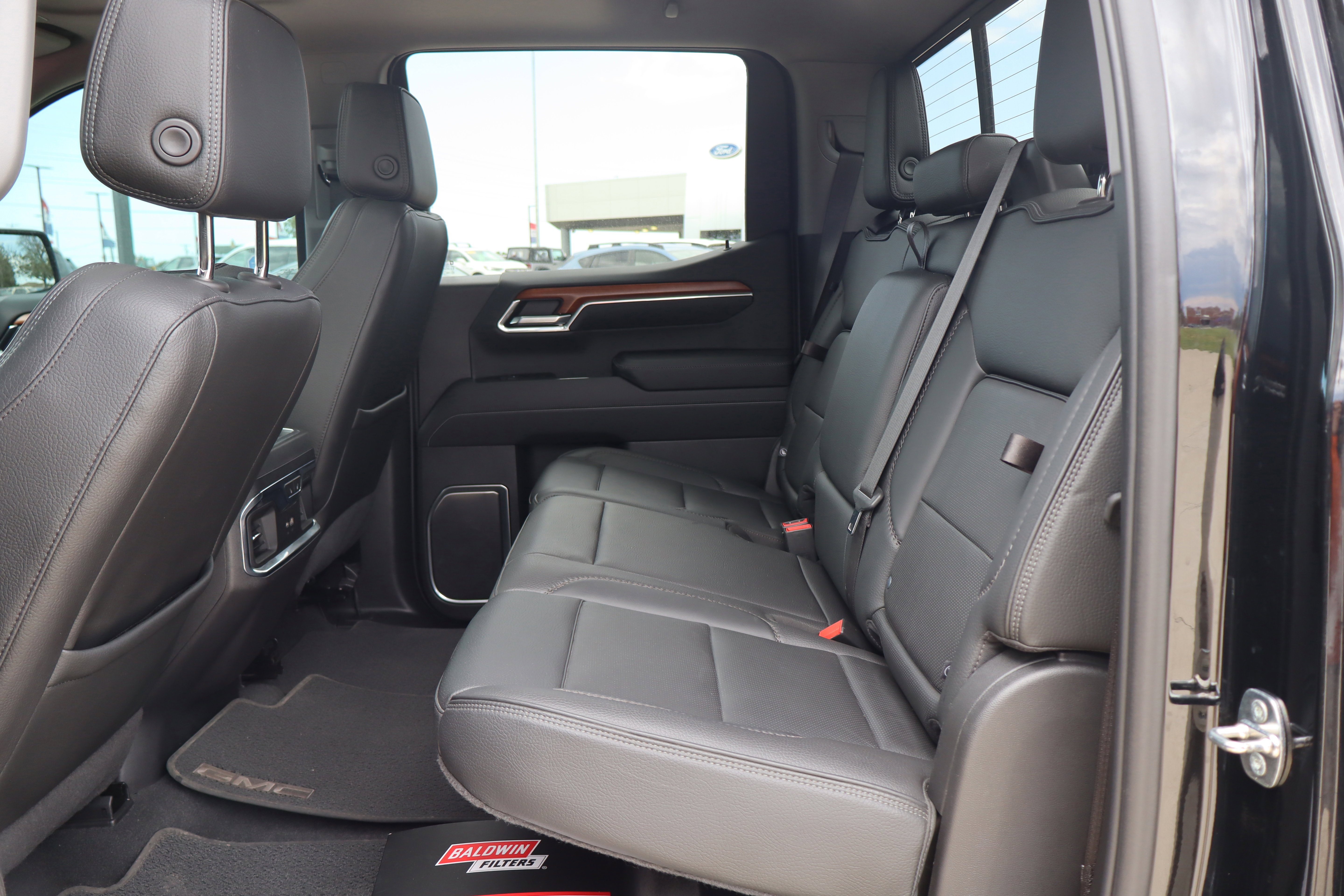 Used 2022 GMC Sierra 1500 Denali AWD/4WD image 10