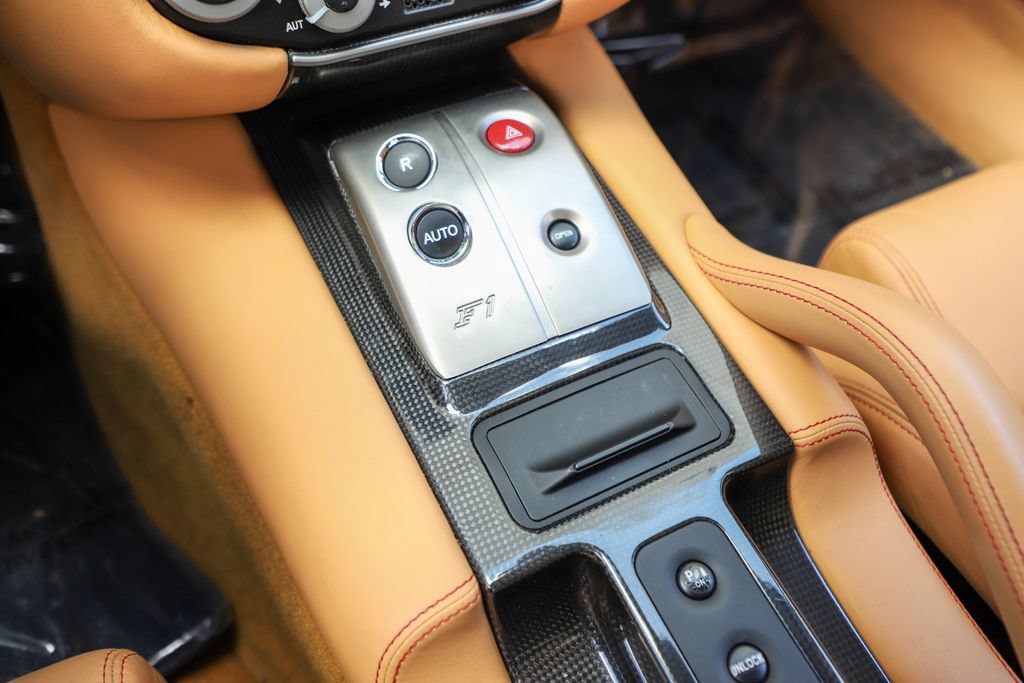 Used 2007 Ferrari 599 GTB Fiorano RWD image 35