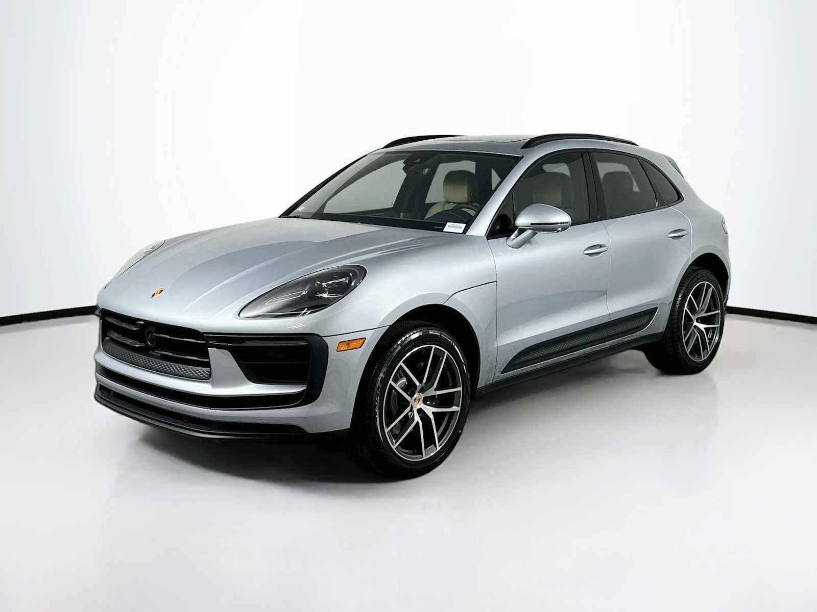 New 2026 Porsche Macan AWD/4WD image 1