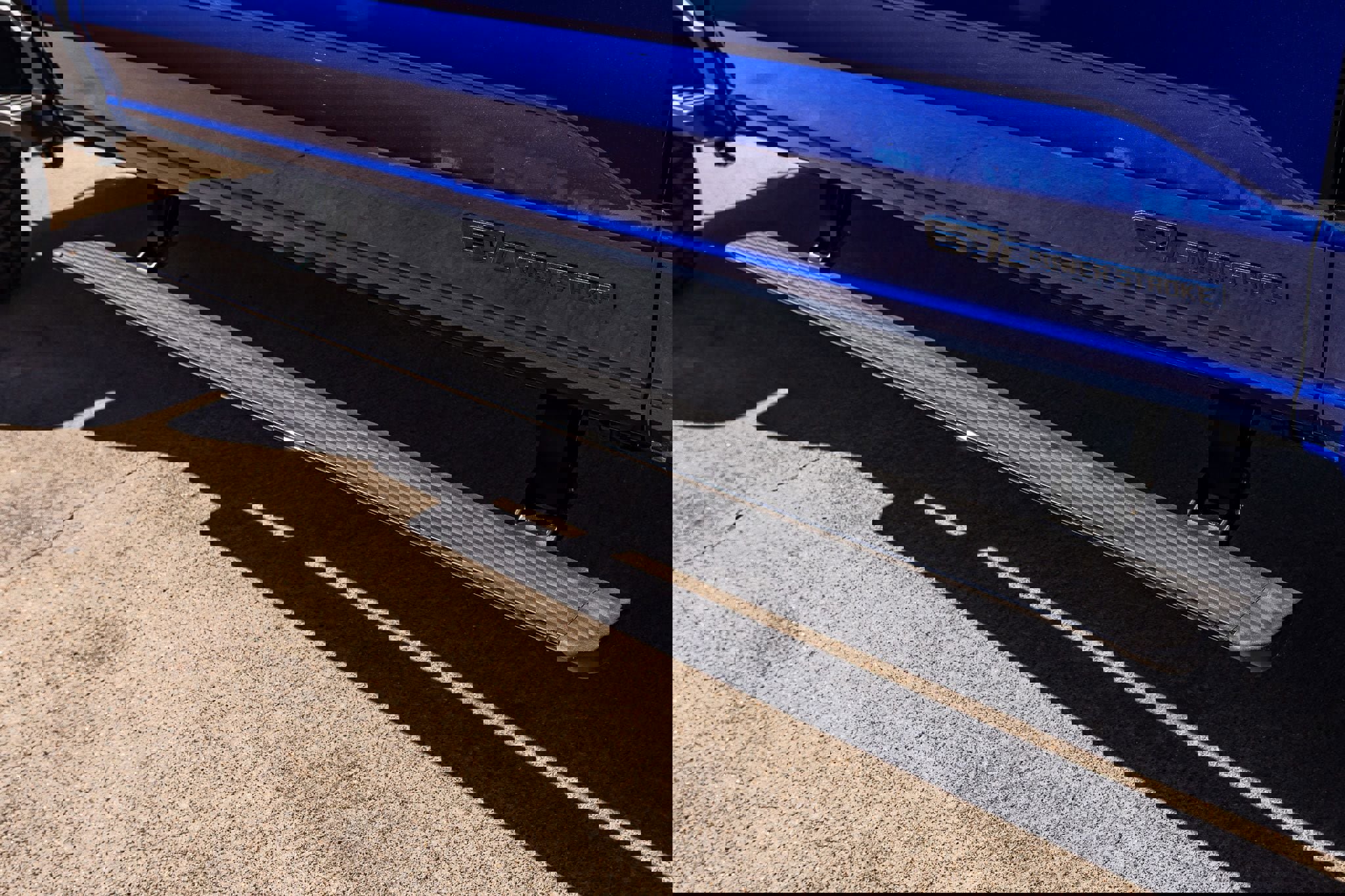 Used 2026 Ford F450 Platinum w/ FX4 Off-Road Package image 13