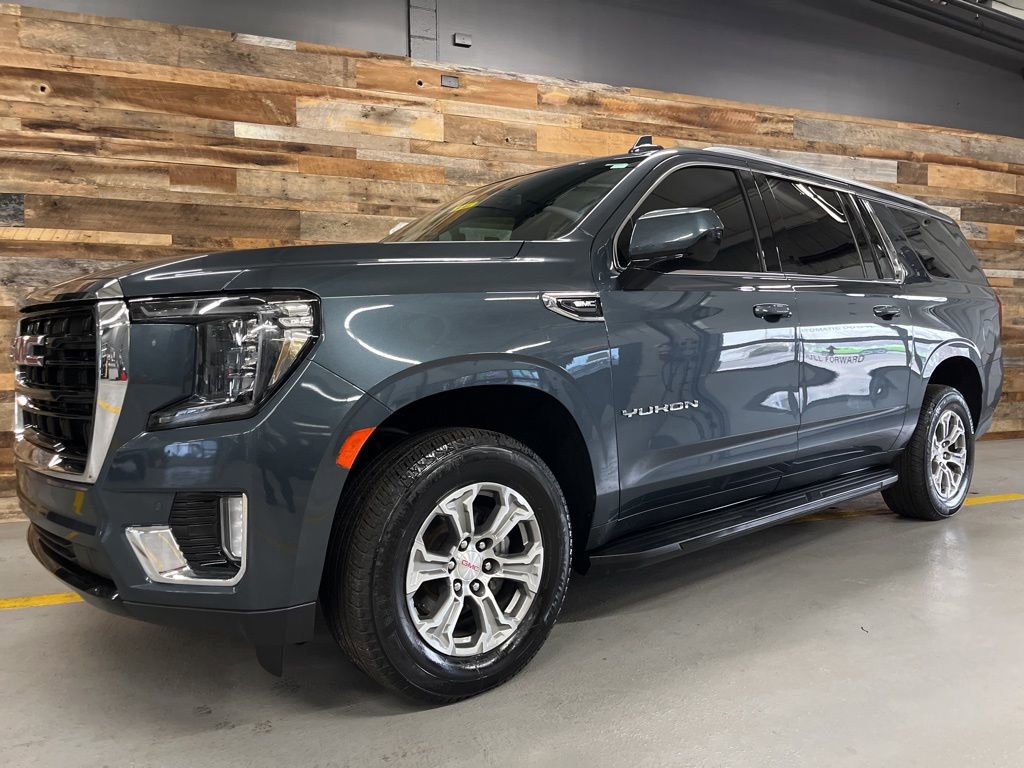 Used 2021 GMC Yukon XL SLE image 17