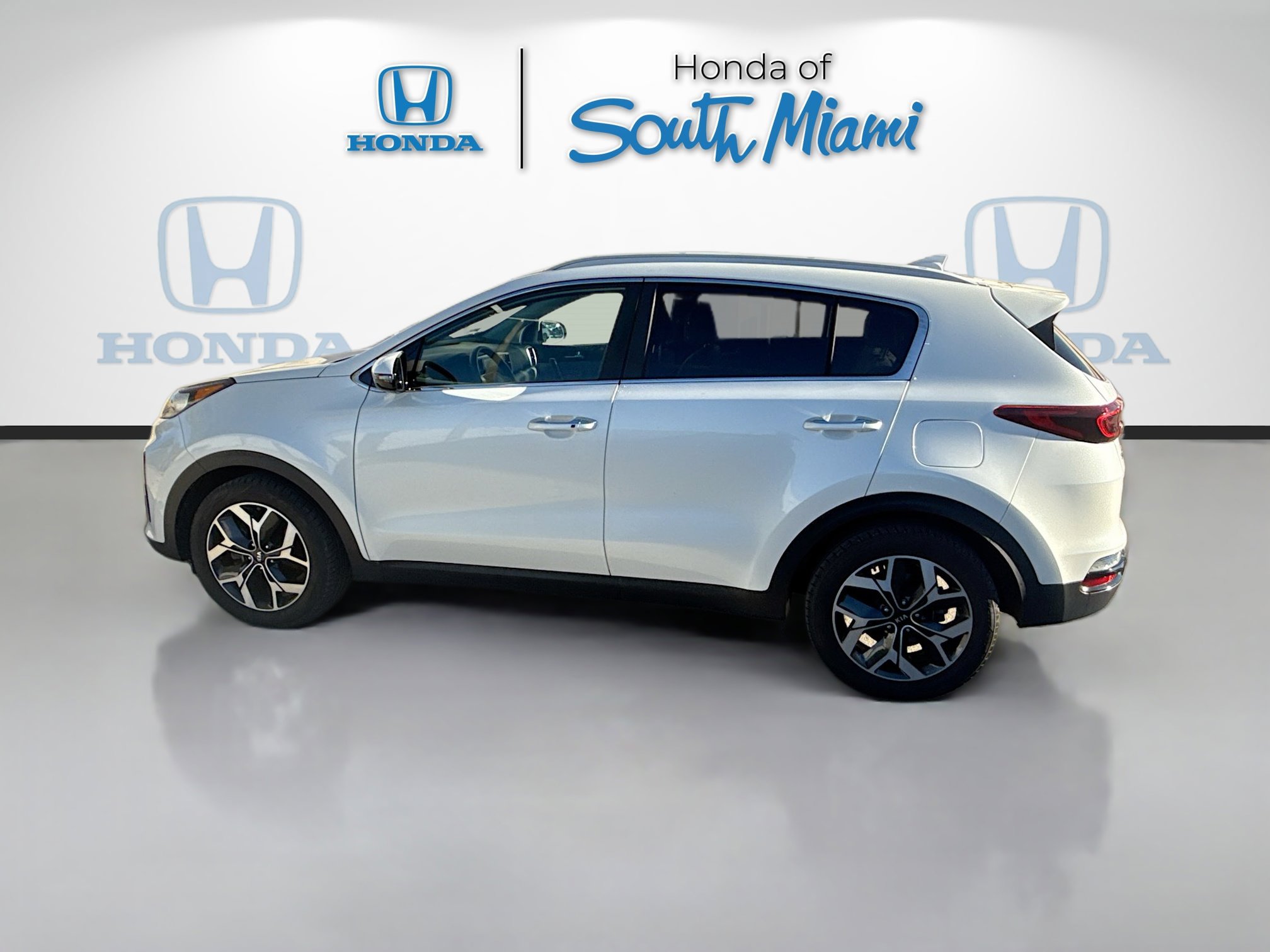 Used 2021 Kia Sportage EX image 4