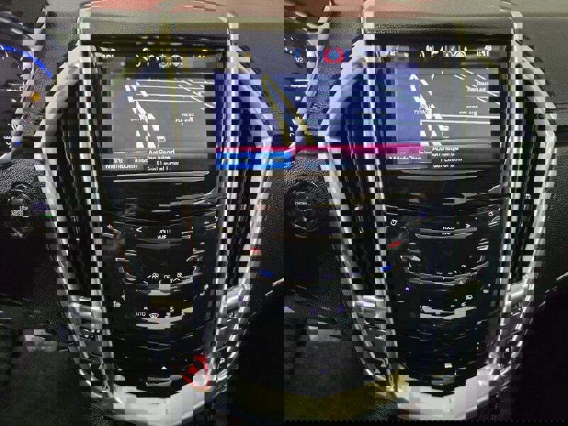 Used 2015 Cadillac SRX Luxury w/ Driver Awareness Package image 26