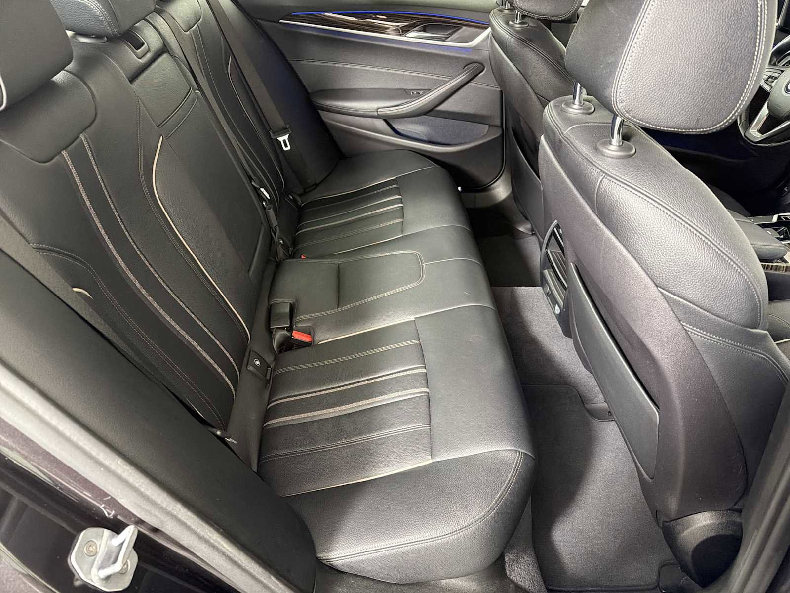 Used 2019 BMW 530i w/ Convenience Package image 13