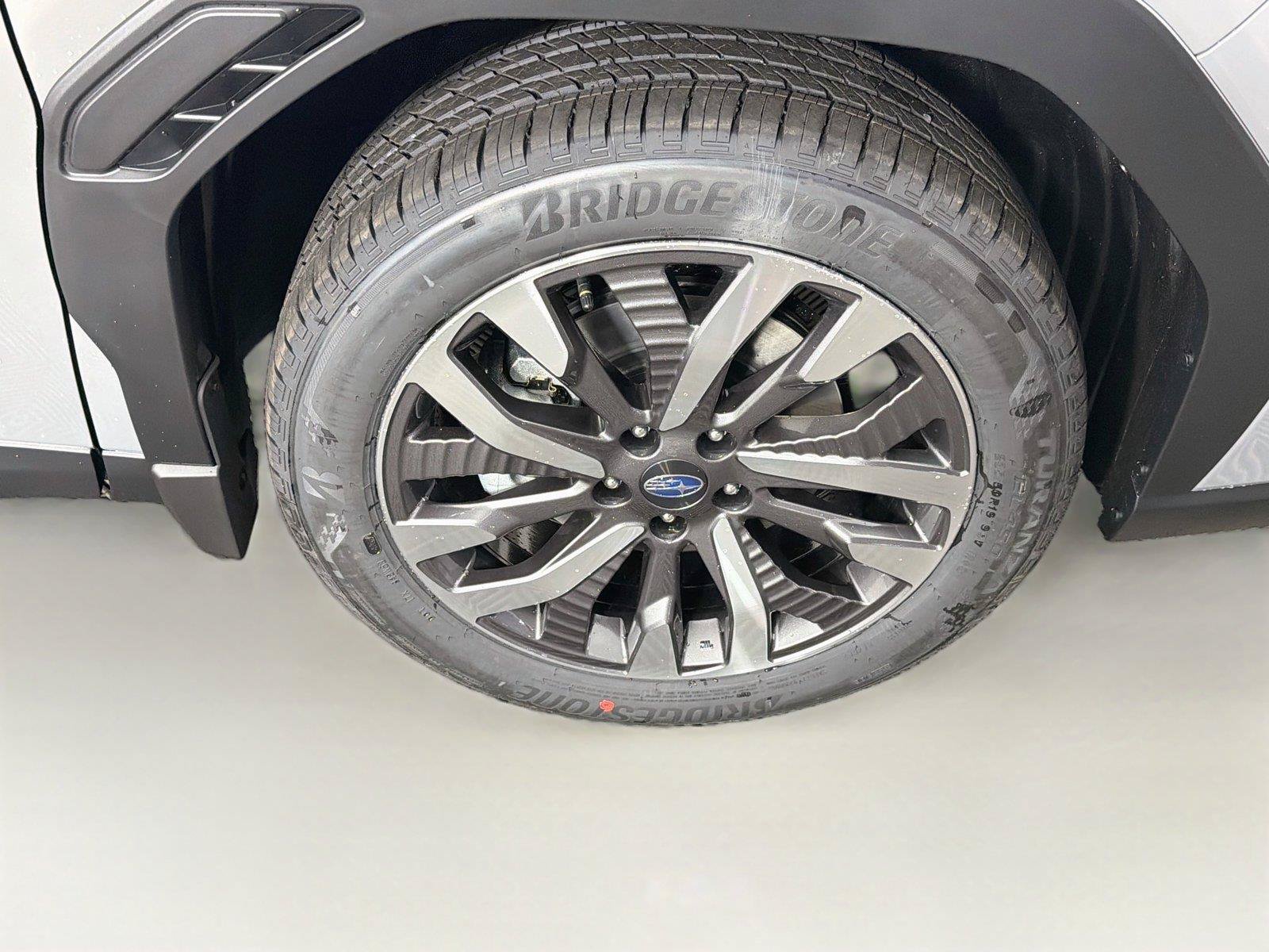 New 2026 Subaru Forester Touring AWD/4WD image 34