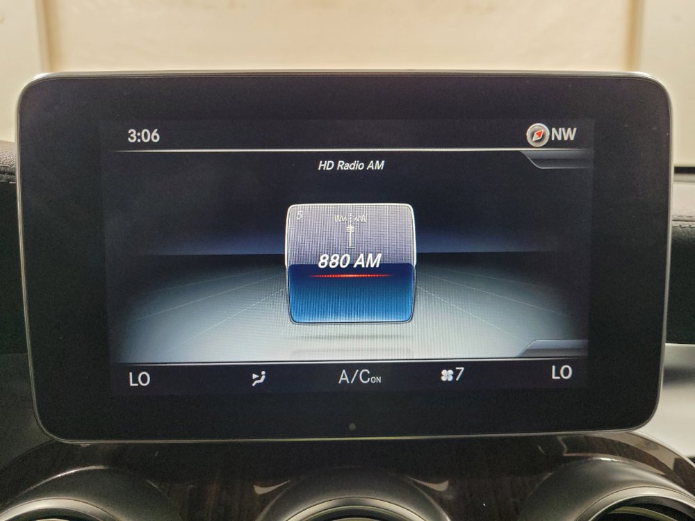 Used 2016 Mercedes-Benz GLC 300 4MATIC image 25