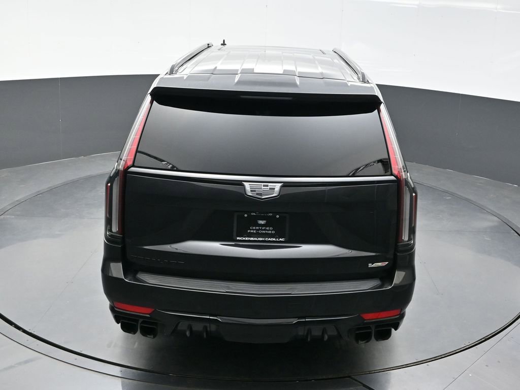 Certified 2024 Cadillac Escalade ESV V w/ LPO, ONYX Package AWD/4WD image 32