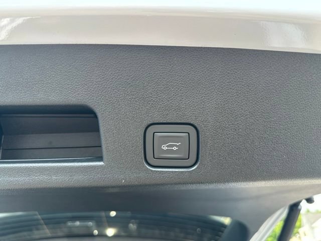 New 2026 Chevrolet Traverse High Country AWD/4WD image 24