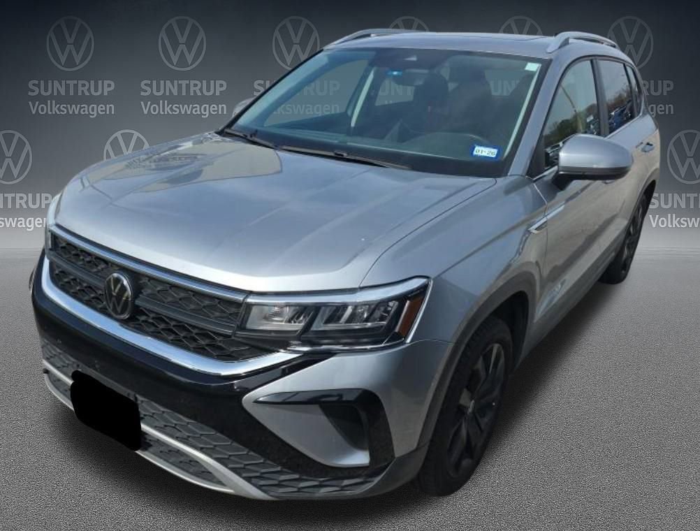 Used 2023 Volkswagen Taos SE w/ Panoramic Sunroof Package image 19