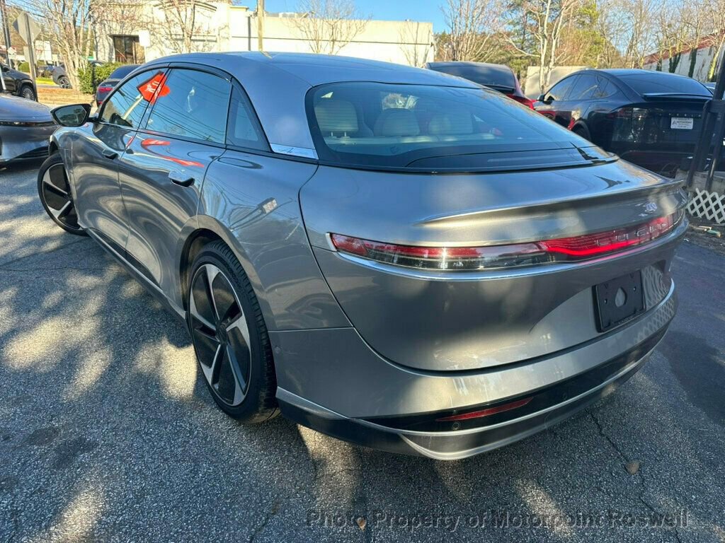 Used 2023 Lucid Air Grand Touring image 4