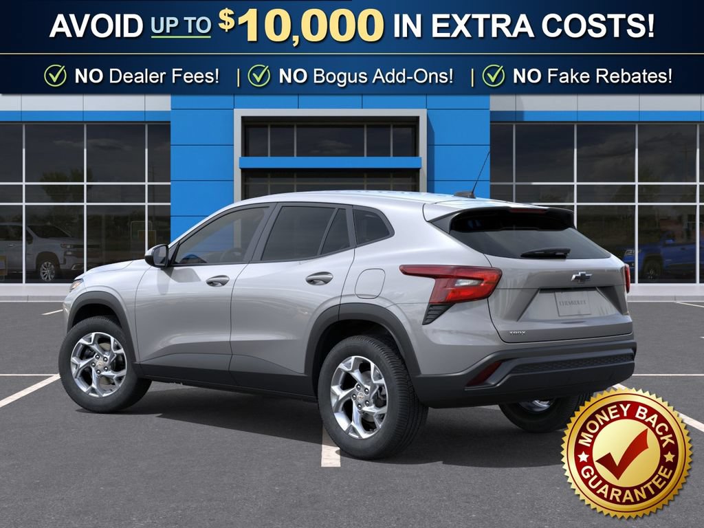 New 2026 Chevrolet Trax LS w/ LS Convenience Package FWD image 4