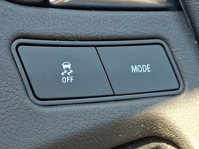 Used 2024 Cadillac XT5 Premium Luxury w/ LPO, Floor Liner Package image 22