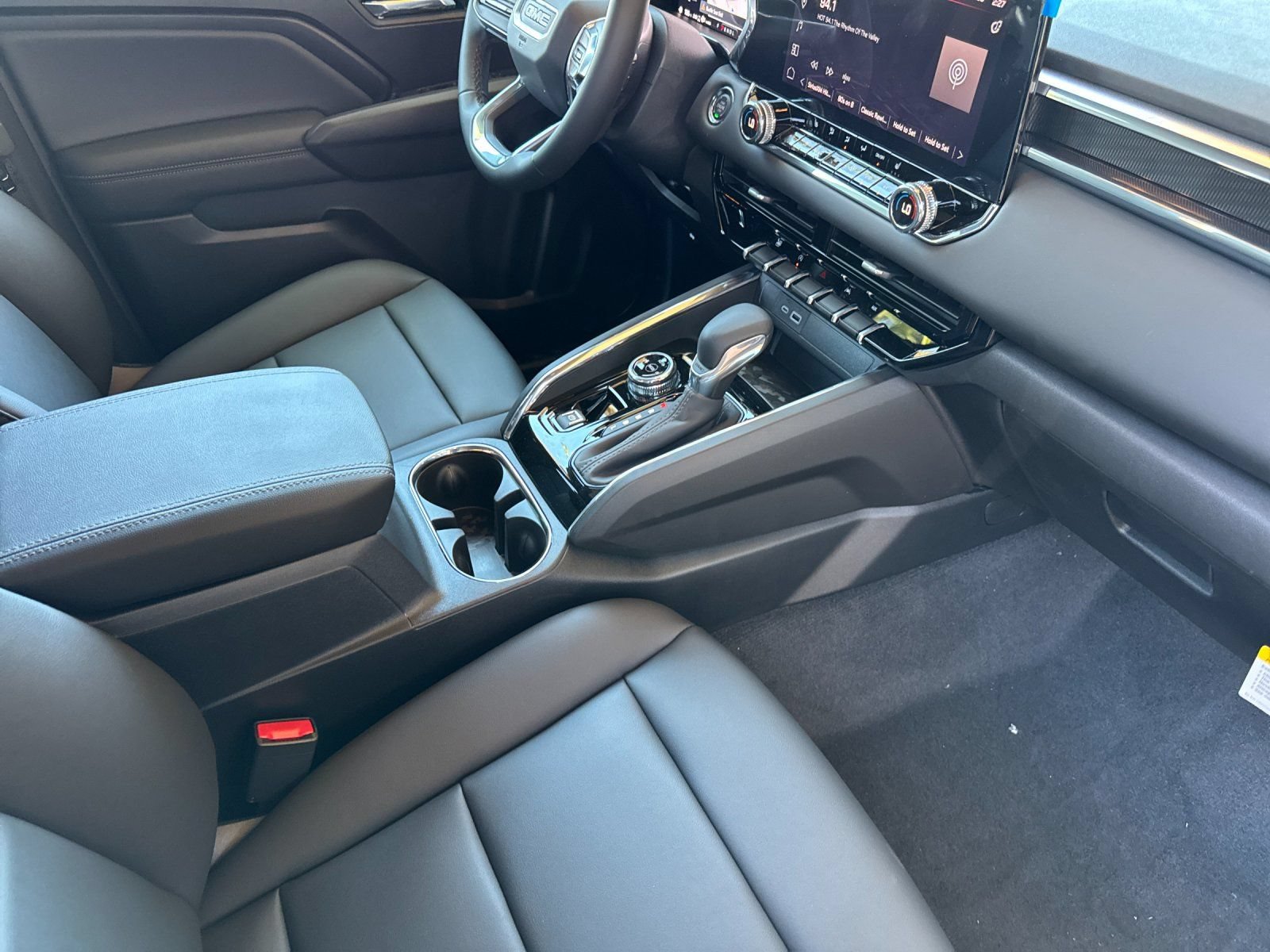 New 2026 GMC Canyon Elevation w/ Convenience Package AWD/4WD image 15