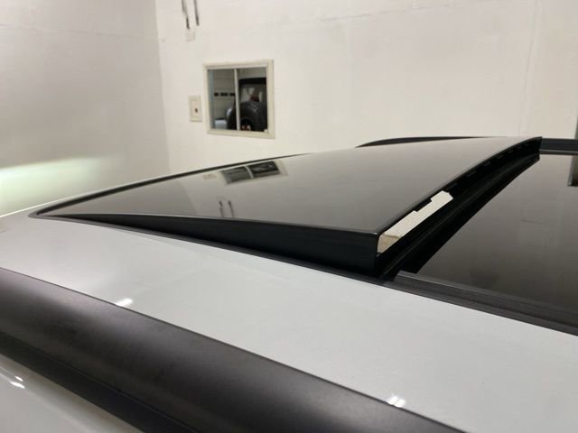 Used 2024 Audi Q8 e-tron Prestige w/ Prestige Package image 28