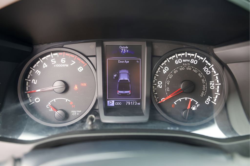 Used 2018 Toyota Tacoma SR w/ SR Convenience Package RWD image 13
