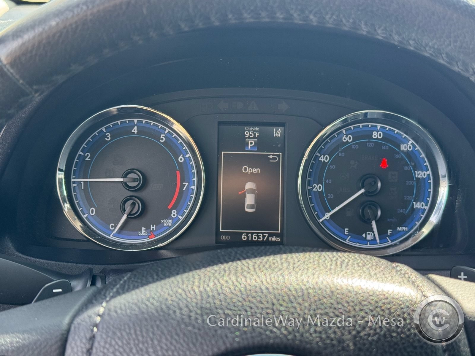 Used 2019 Toyota Corolla SE w/ Carpet Mat Package (TMS) FWD image 19