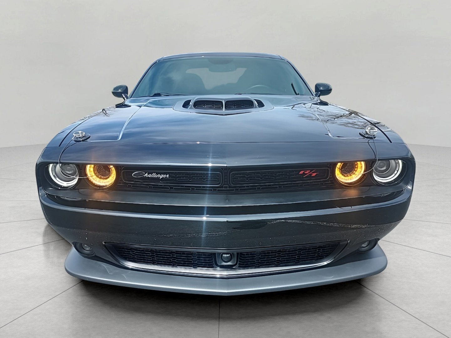 Used 2020 Dodge Challenger R/T Scat Pack w/ Shaker Package image 4