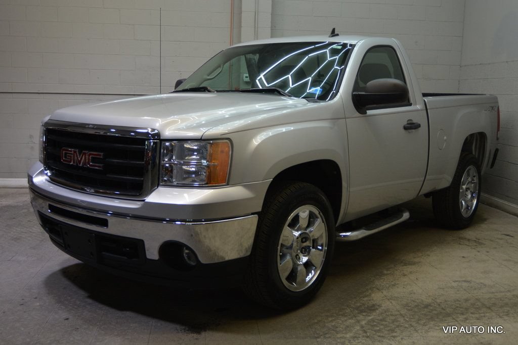 Used 2010 GMC Sierra 1500 SLE w/ SLE Preferred Package AWD/4WD image 2