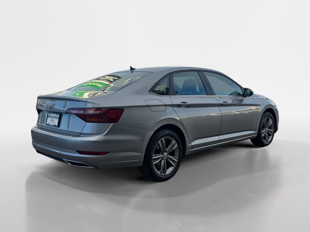 Used 2019 Volkswagen Jetta R-Line w/ R-Line Cold Weather Package image 5