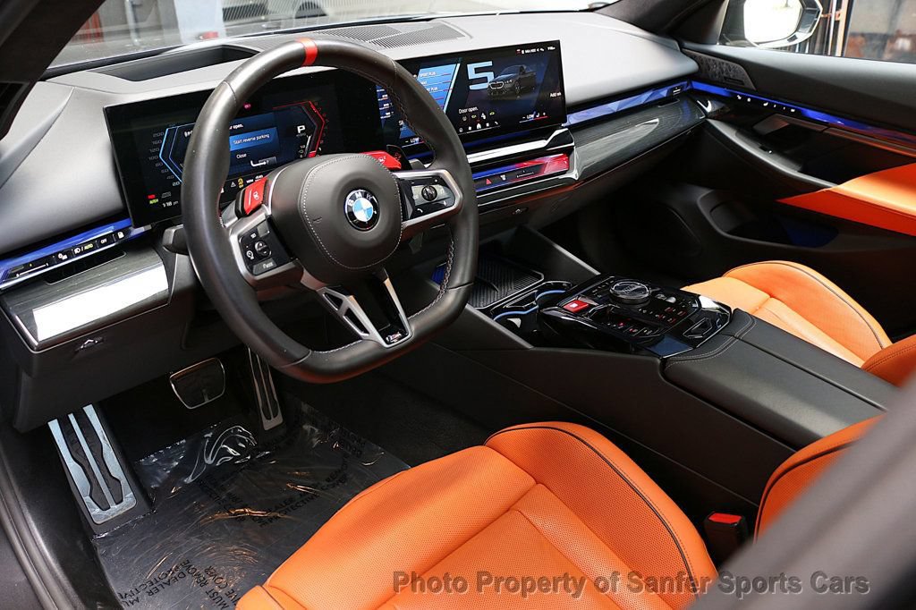 Used 2025 BMW M5 AWD/4WD image 21